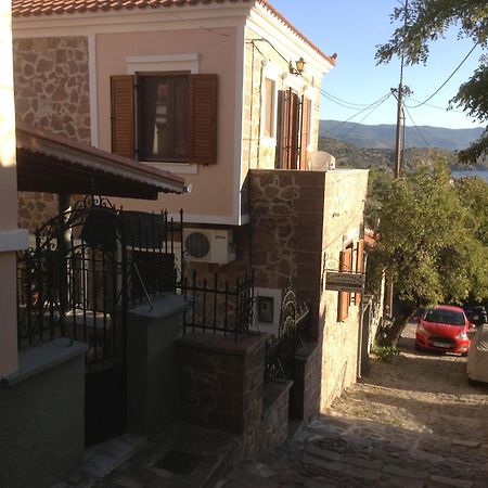 Ferienwohnung Mpaliaka Myrsini Mythimna Exterior foto