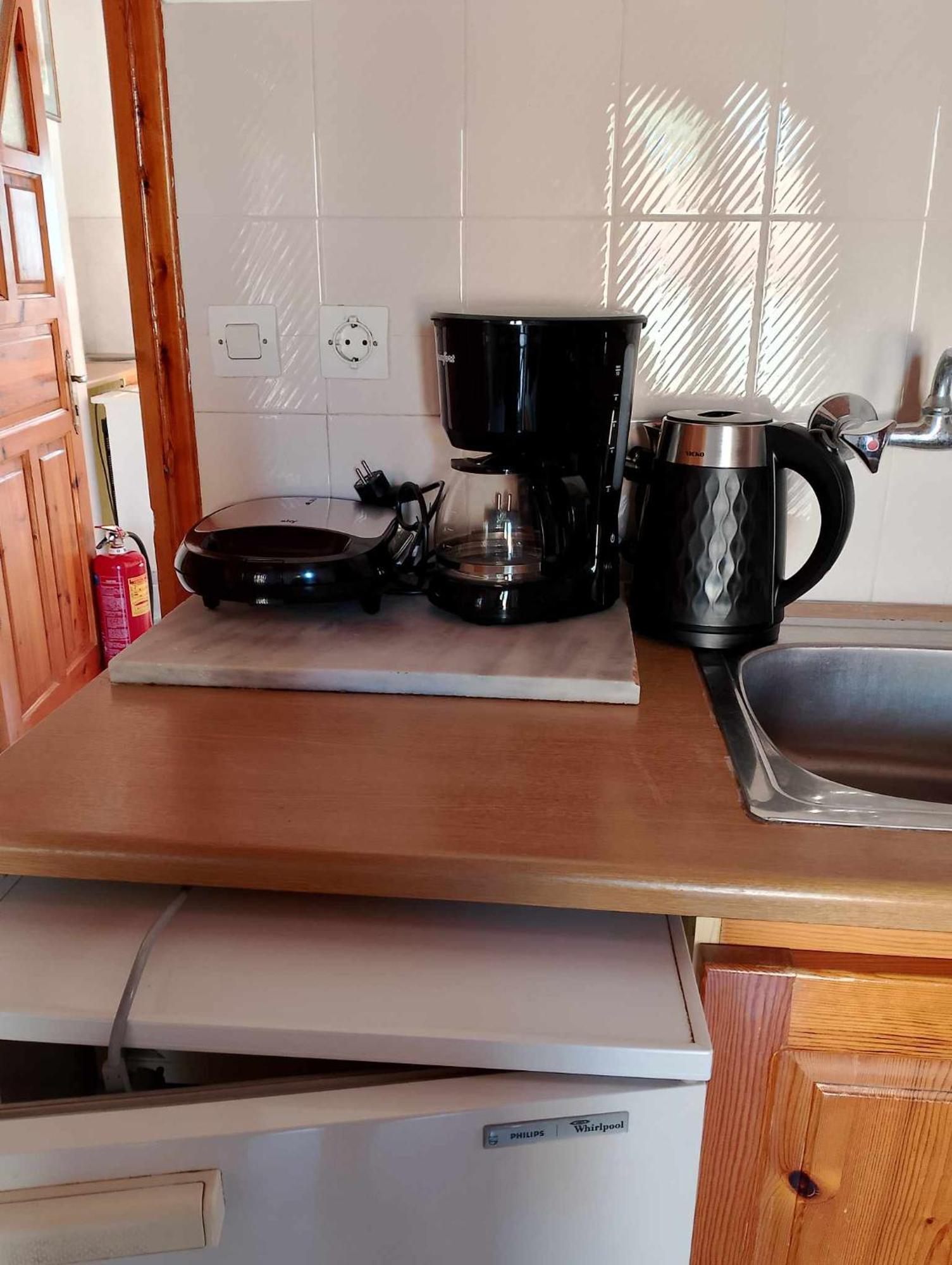 Ferienwohnung Mpaliaka Myrsini Mythimna Exterior foto