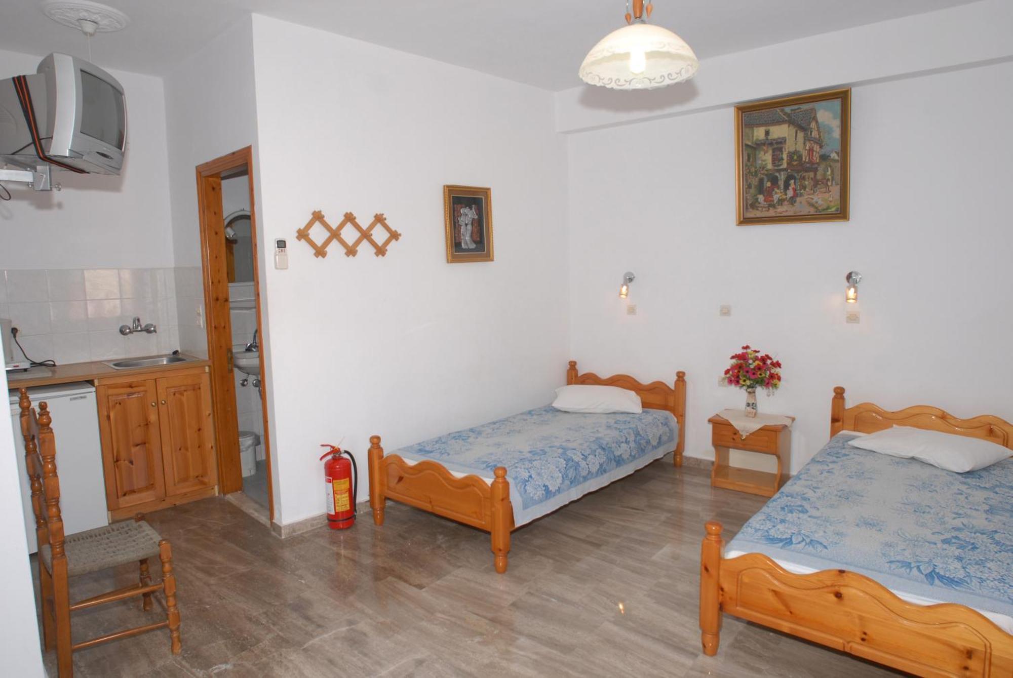 Ferienwohnung Mpaliaka Myrsini Mythimna Zimmer foto