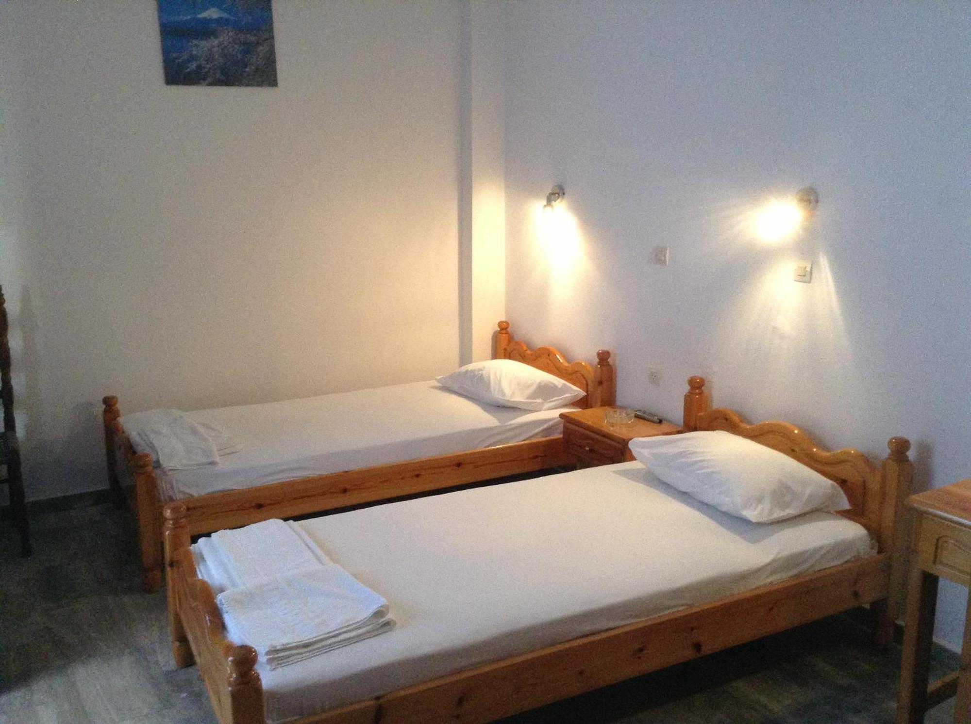 Ferienwohnung Mpaliaka Myrsini Mythimna Zimmer foto
