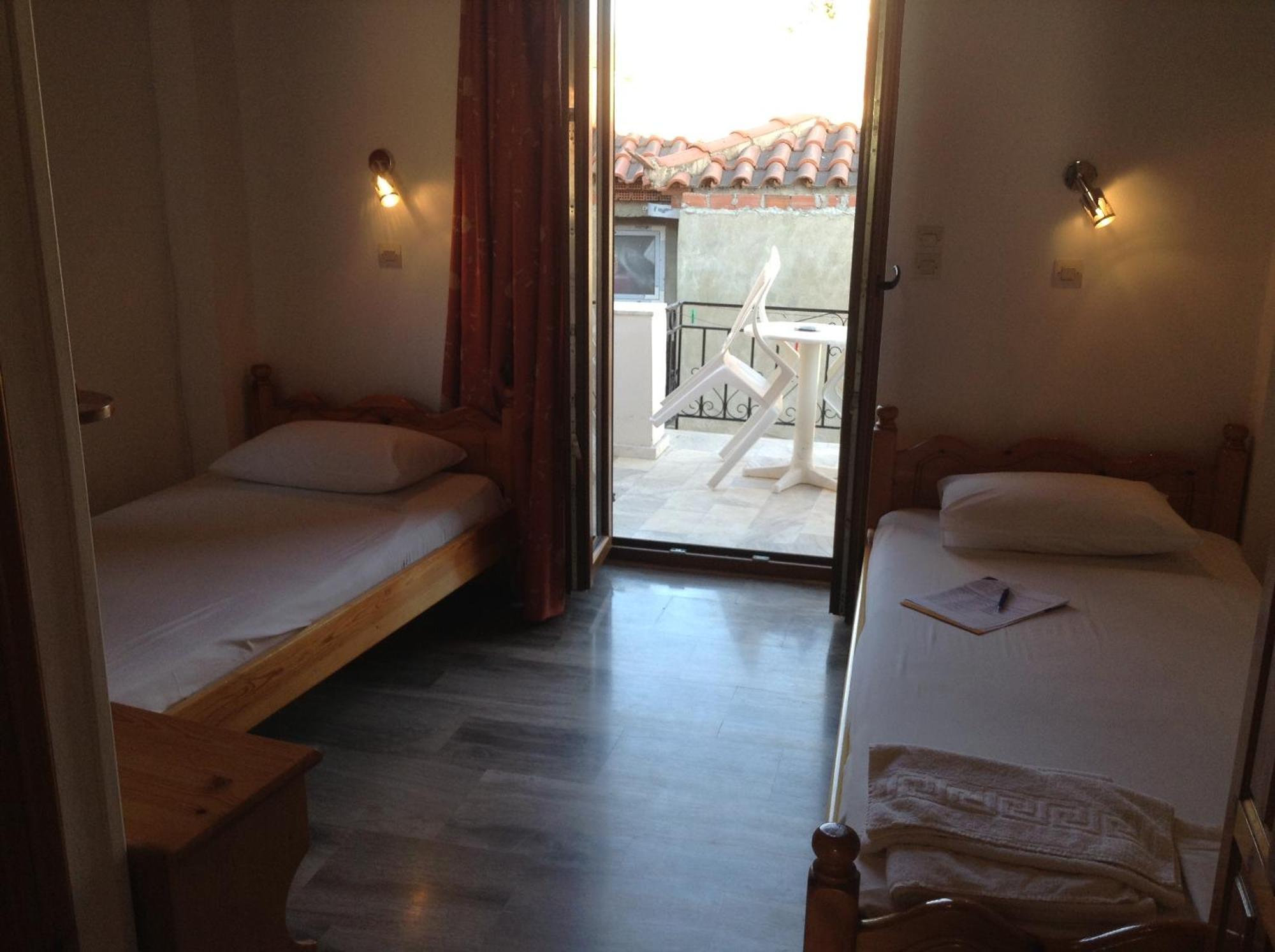 Ferienwohnung Mpaliaka Myrsini Mythimna Zimmer foto