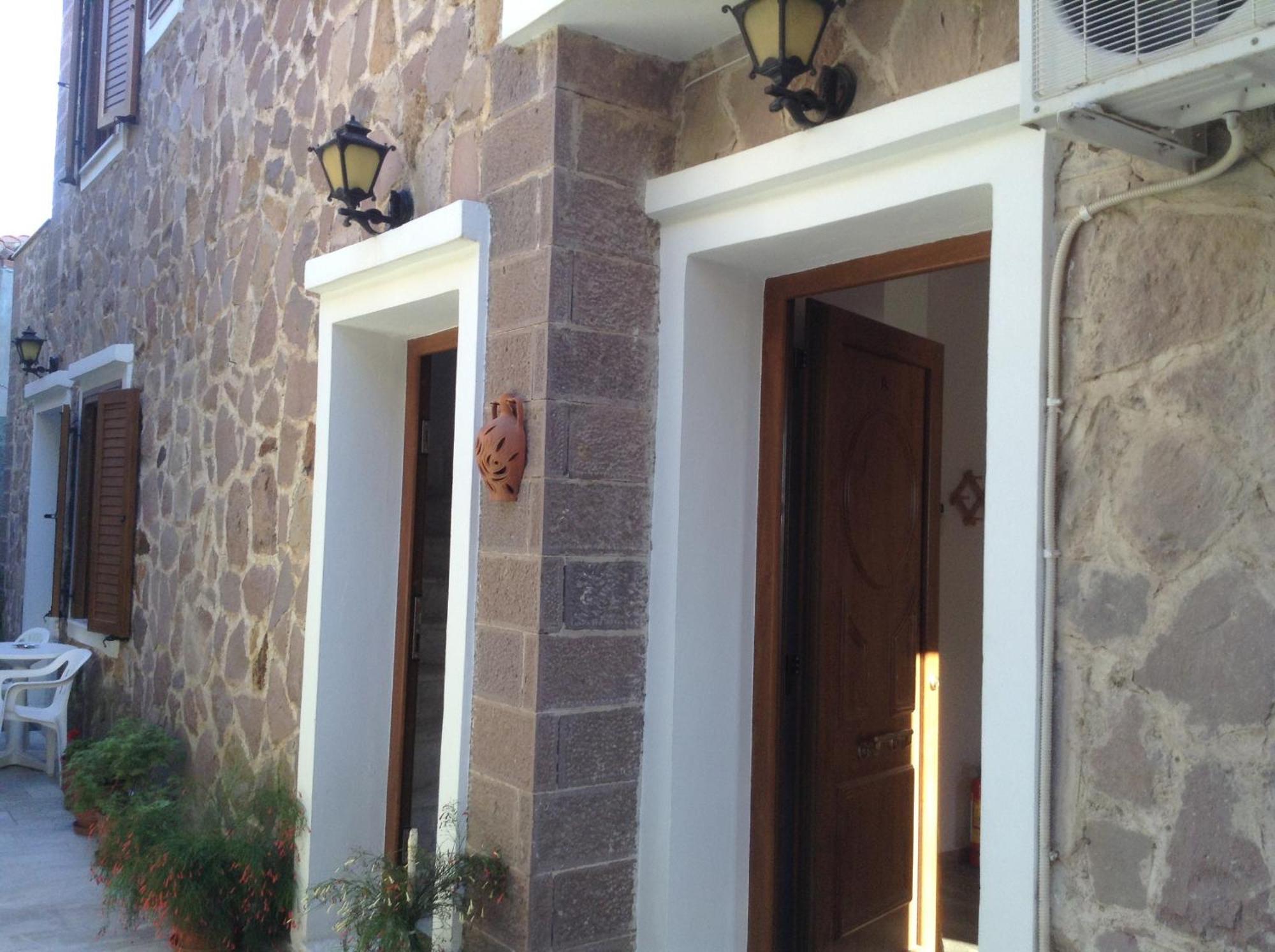 Ferienwohnung Mpaliaka Myrsini Mythimna Exterior foto